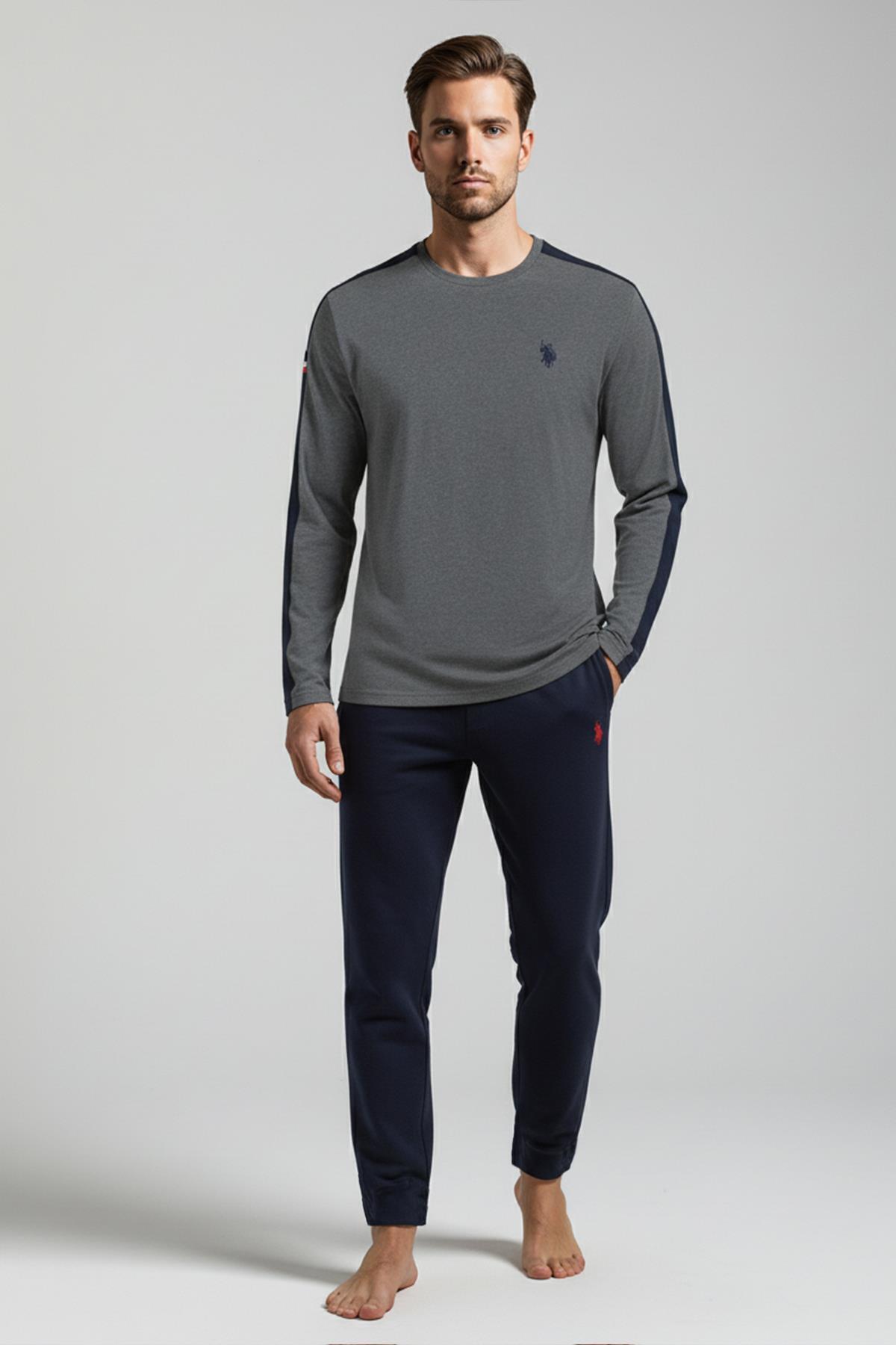 یو اس پولو ست لباس خواب مردانه آستین بلند یقه گرد آنتراسیت راه راه، ساق بلند، جزئیات C7T5N981