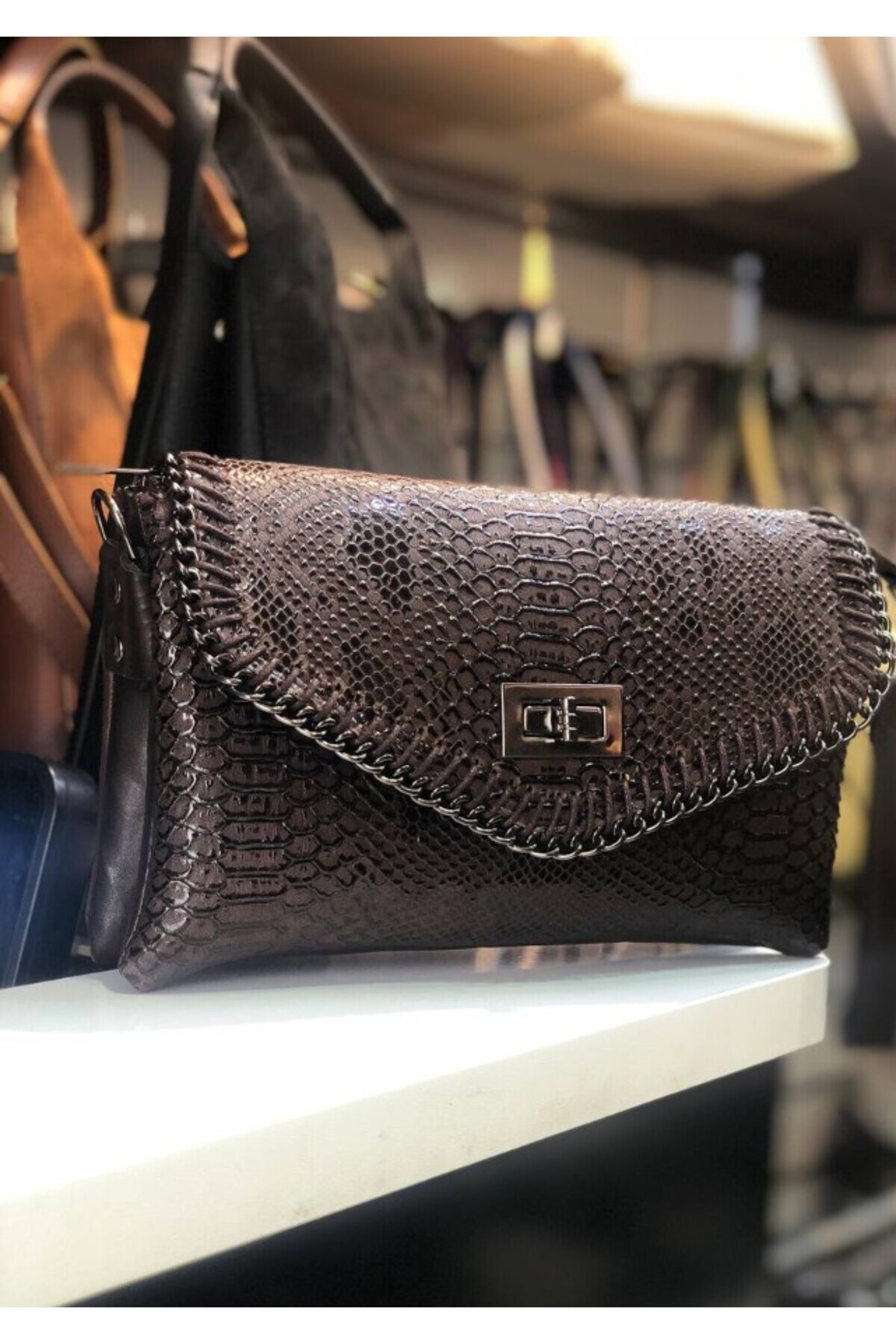 eflanmoda Kroko Desen Kadın Acı Kahve Portföy ve Uzun Askılı Omuz Çantası