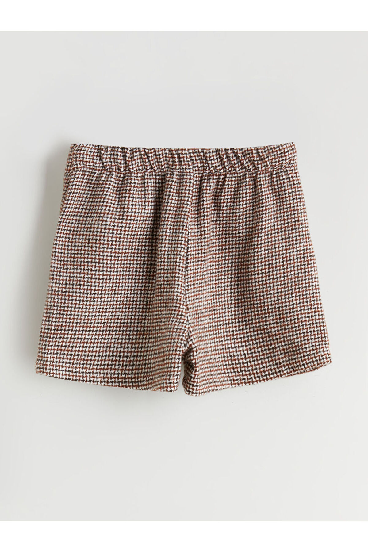 LC Waikiki Kız Bebek Gömlek Etek ve Külotlu Çorap fotoğrafı 5 (önizleme)