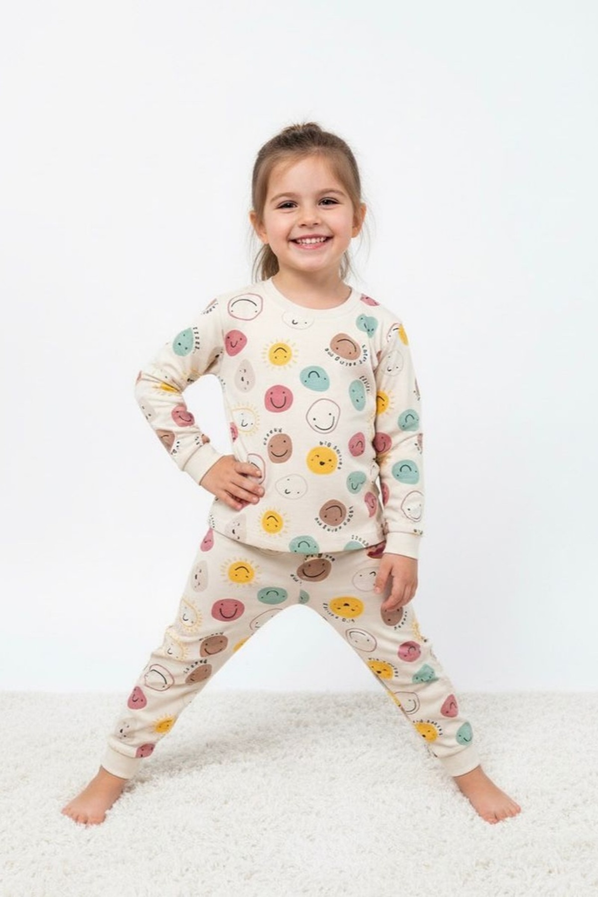 irkkids PAMUKLU UNİSEX RAHAT ÇOCUK PİJAMA TAKIMI EMOJİLER fotoğrafı 2 (önizleme)