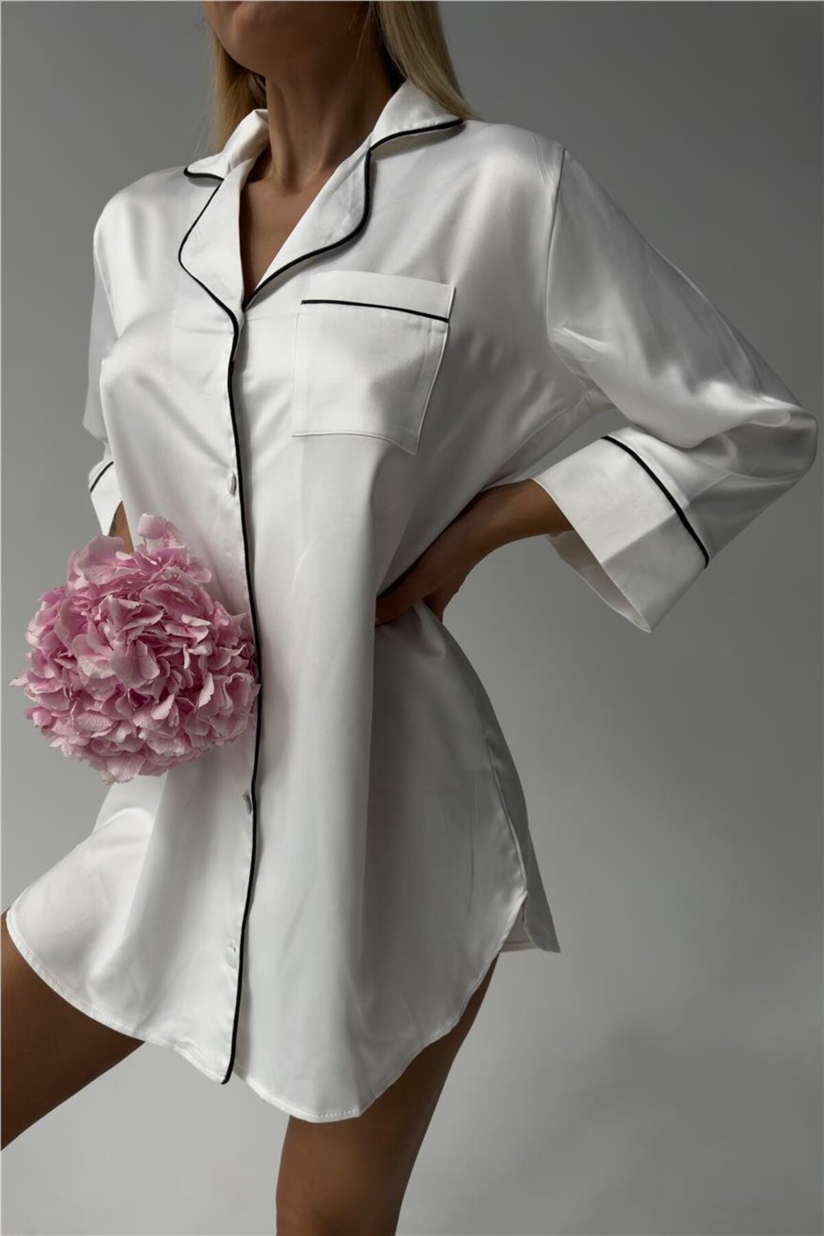 COCCOLARSI Nobiltà Della Notte Beyaz Saten Uzun Tunik Gecelik