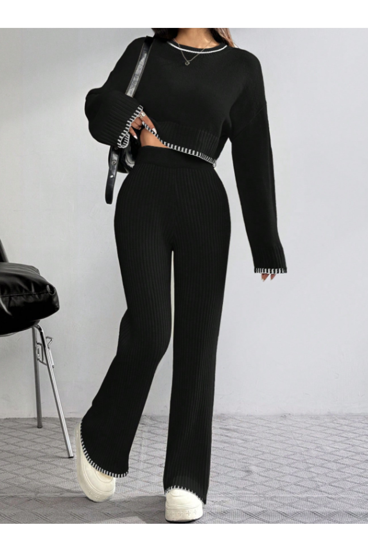 özkurtoğlu Комплект панталони с бродерия отпред и кремави детайли