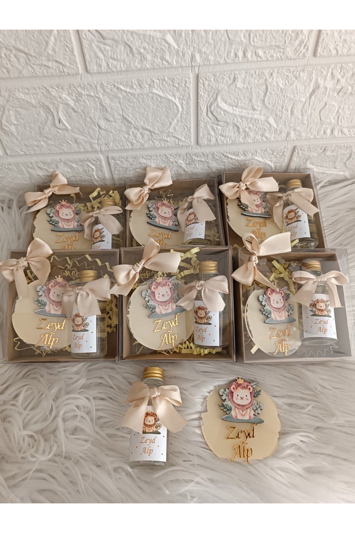 Doğrukan Hediyelik 10 adet pleksi magnet cam şişe kolonya set hediyelik yenidoğan doğum günü hediyelikleri fotoğrafı 4 (önizleme)