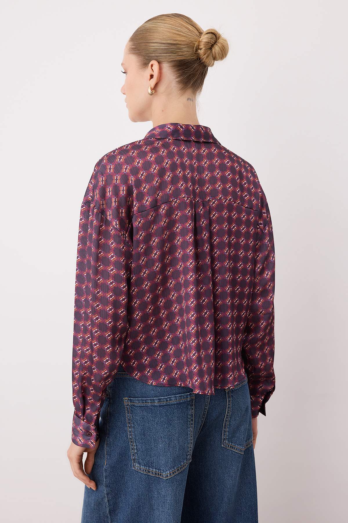 Trendyolmilla  Mor/Çok Renkli Düğüm Detaylı Transparan Dökümlü Gömlek TWOAW26GO00042 - Görsel 4