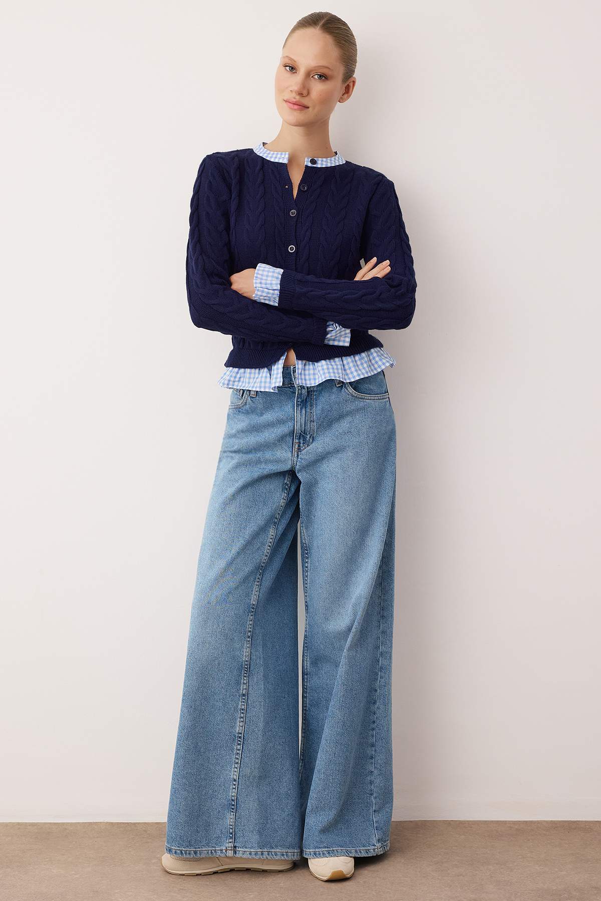 Trendyolmilla  Lacivert Ekose Garni Yaka Detaylı Triko Hırka TWOAW26HI00259 - Görsel 2