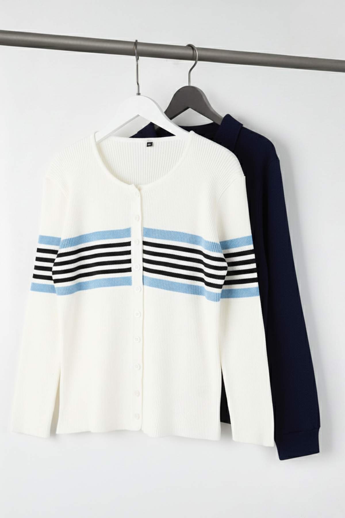 Trendyolmilla  Lacivert-Ekru Fitilli Bisiklet & Polo Yaka 2'li Paket Triko Hırka TBBAW26AV00034 - Görsel 8