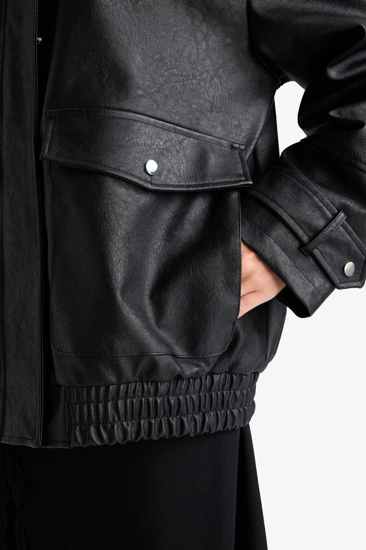 Defacto  Afra x Dad Fit Fermuarlı Suni Deri Mont F5483AX25WN - Görsel 8