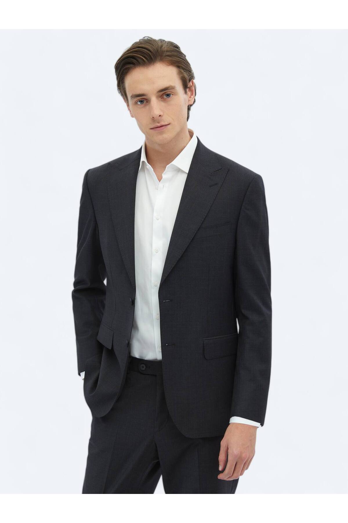 کت و شلوار پشمی مدرن راه راه آنتراسیت Kip