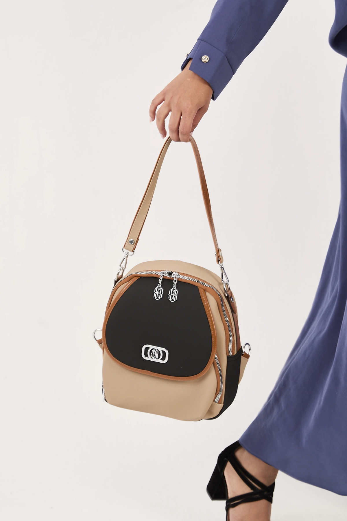 CRESSBERRY SIRT ÇANTASI fotoğrafı 2 (önizleme)