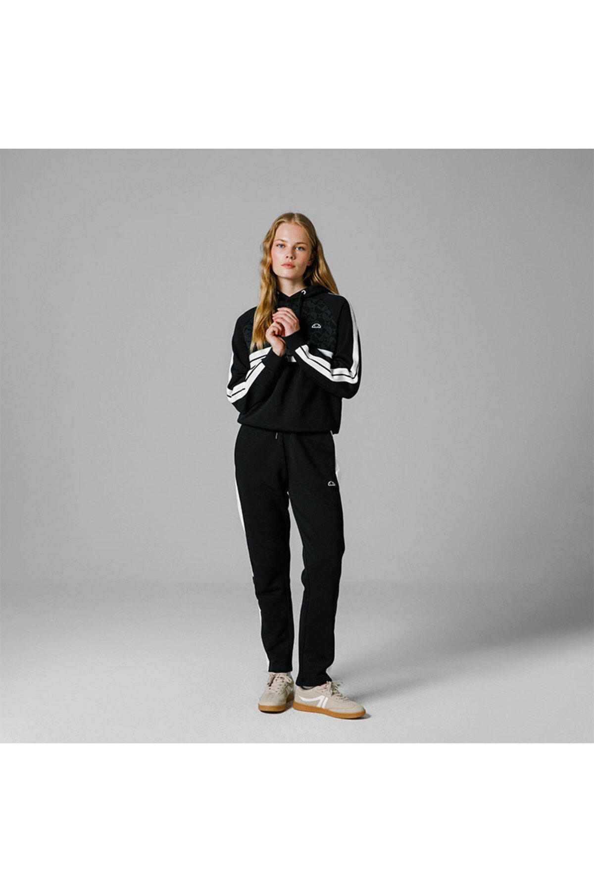 Ellesse Kapüşonlu Kadın Sweat EF164-BK görsel 2