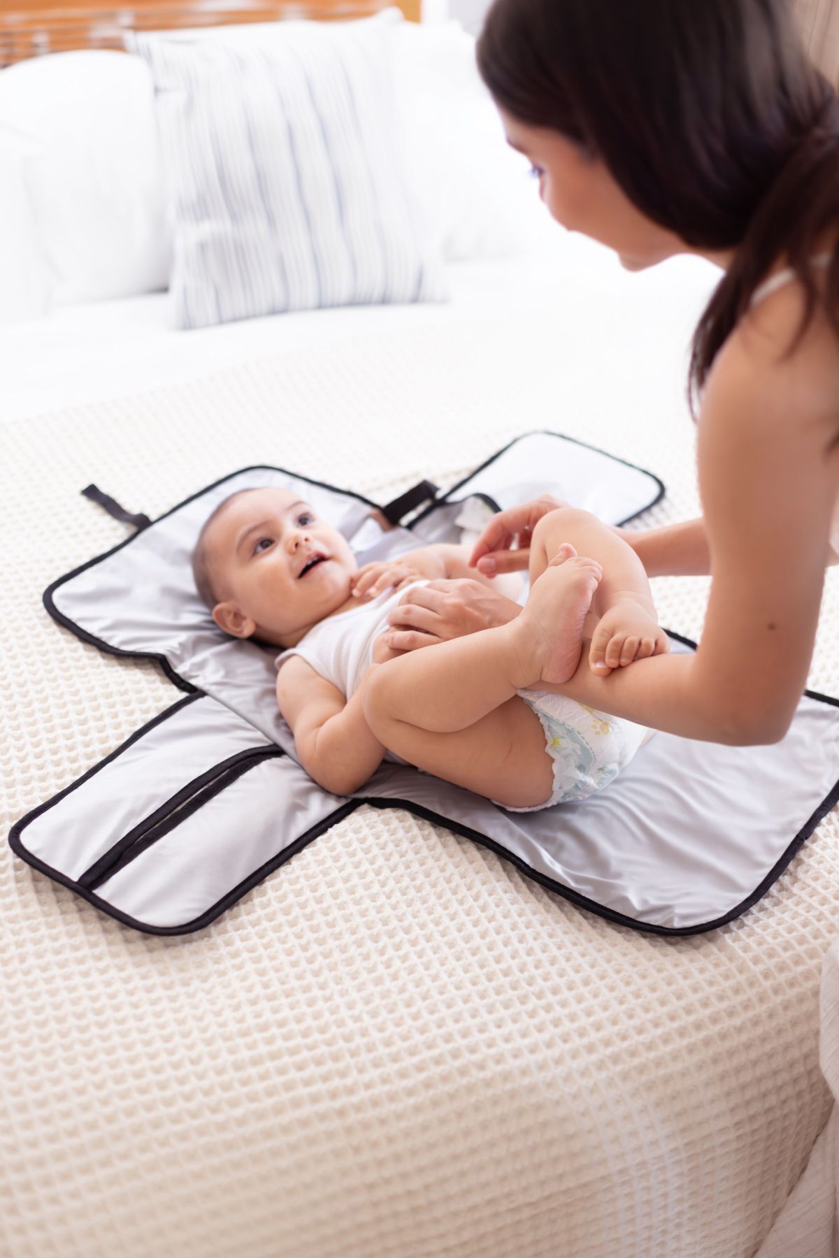 HAMUR Bebek Alt Açma Bakım Çantası Organizerli Anne Bebek Yenidoğan Değiştirme Minderi Bb-504 fotoğrafı 4 (önizleme)