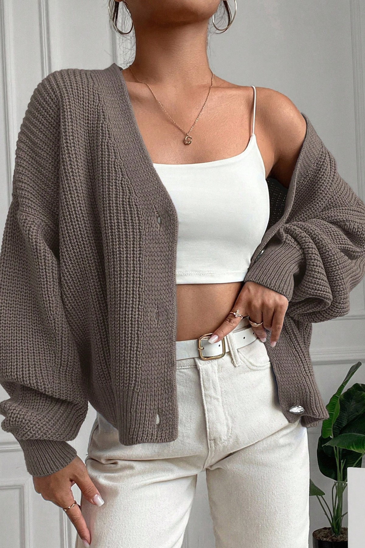 H&E LUXURY DESIGN  Kadın Yumuşak Dokulu Üç Düğmeli Triko Hırka - Görsel 4