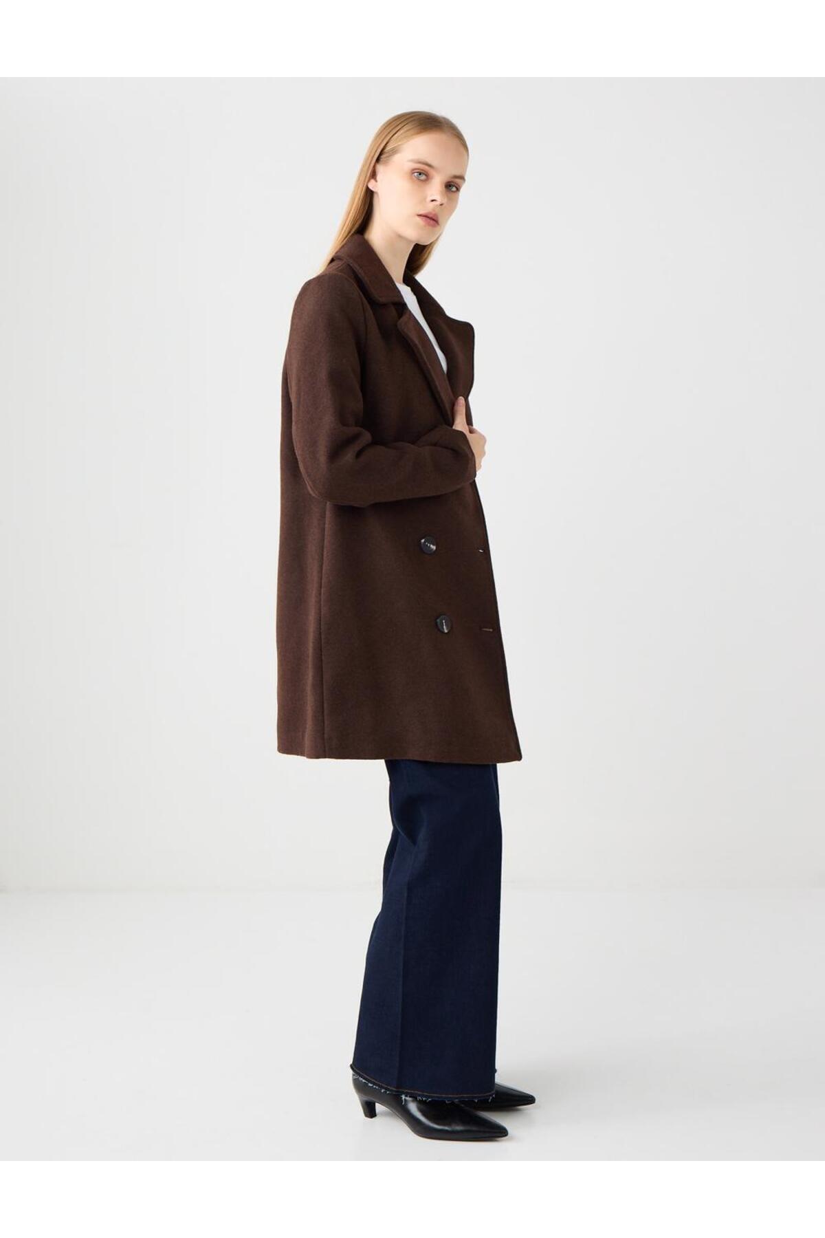 Jimmy Key  Acı Kahve Düz Kesim Ceket Yaka Cep Detaylı Kaşe Kaban - Görsel 4