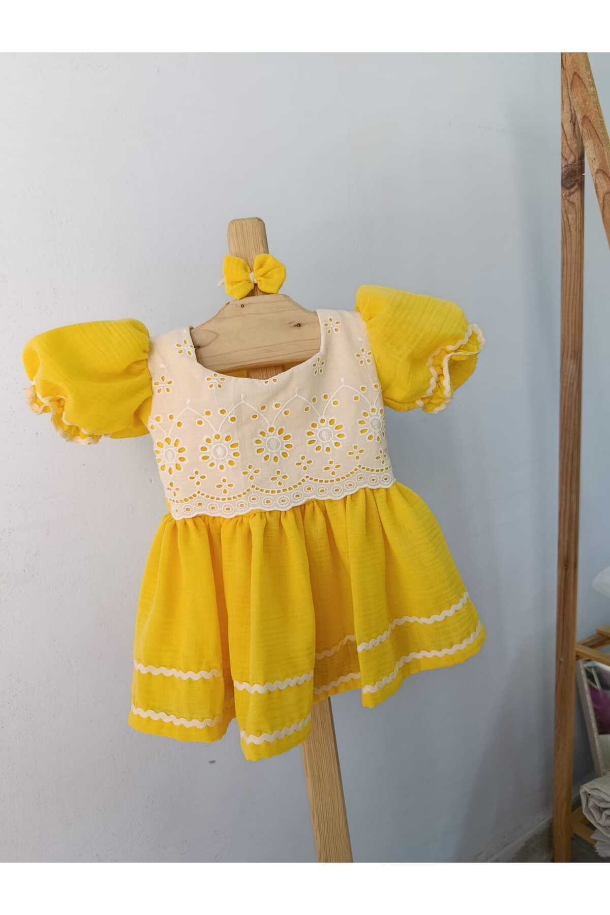 Minik Terzi Sarı fistolu elbise fotoğrafı 3 (önizleme)