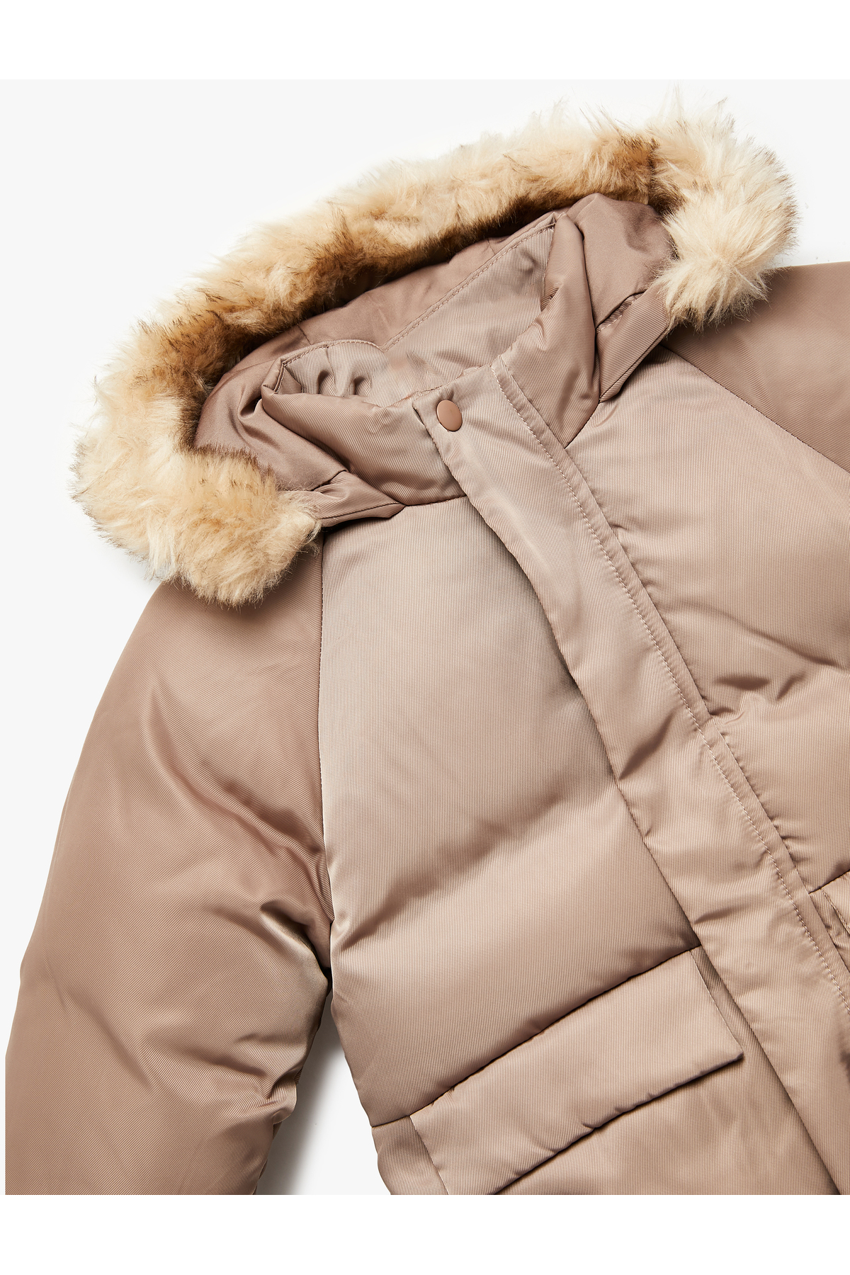 Koton Uzun Kollu Cepli Peluş Detaylı Kapşonlu Şişme Mont fotoğrafı 3 (önizleme)