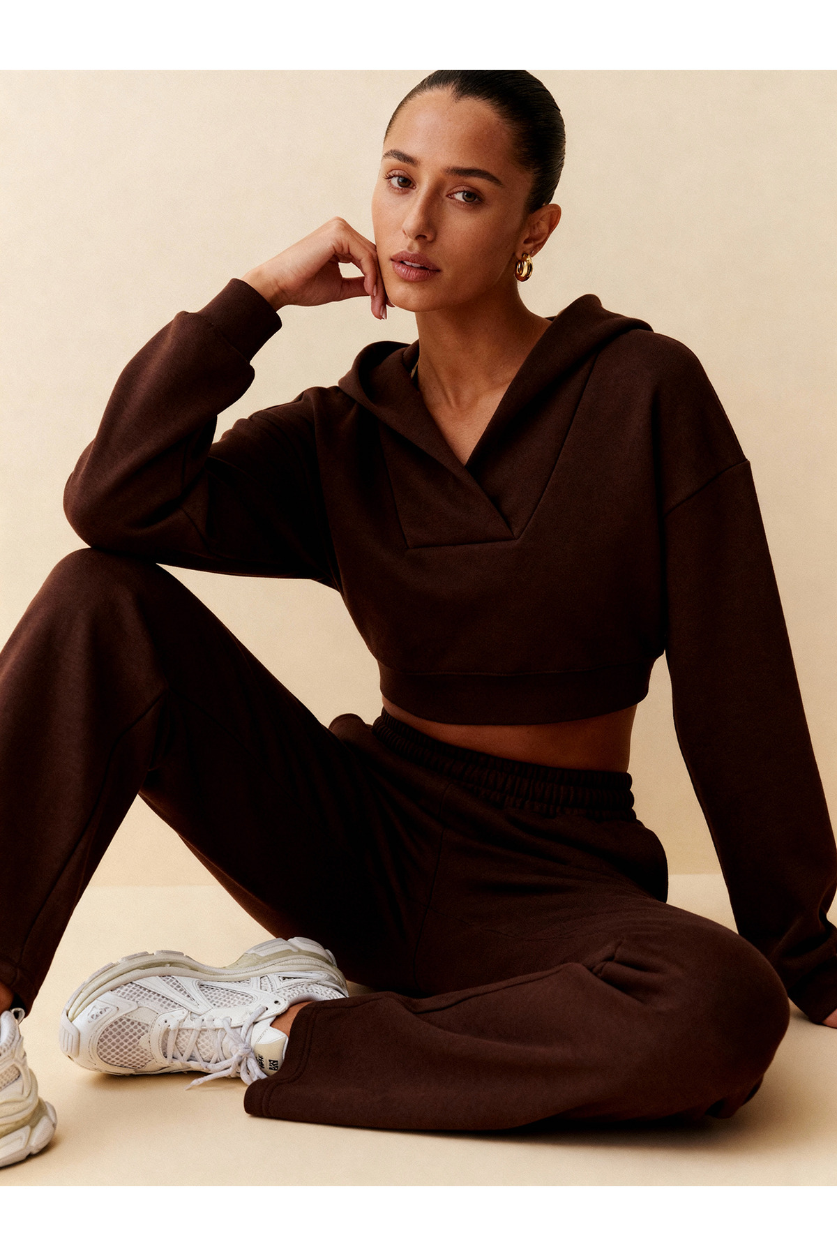 Casi Women's Hooded V-Neck Pipe Leg Tracksuit