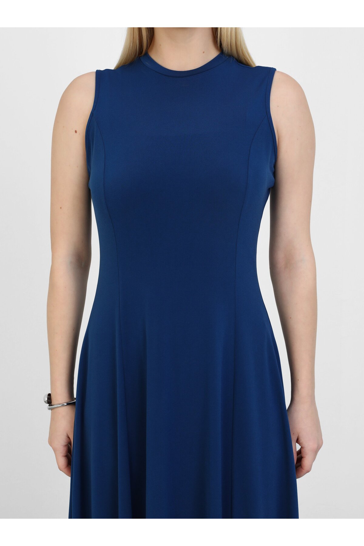 Refka  Sandy Kumaş Kuplu Kolsuz Tesettür Elbise - Lacivert - - Görsel 3