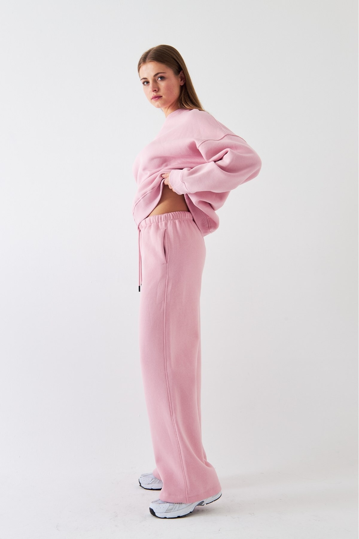 Unisex Oversize Eşofman Takımı Basic Pembe – Bisiklet Yaka, Bol Paça, 3 İplik Şardonlu Polar — صورتی PRA-13143858-280537 — تصویر 3 از 8