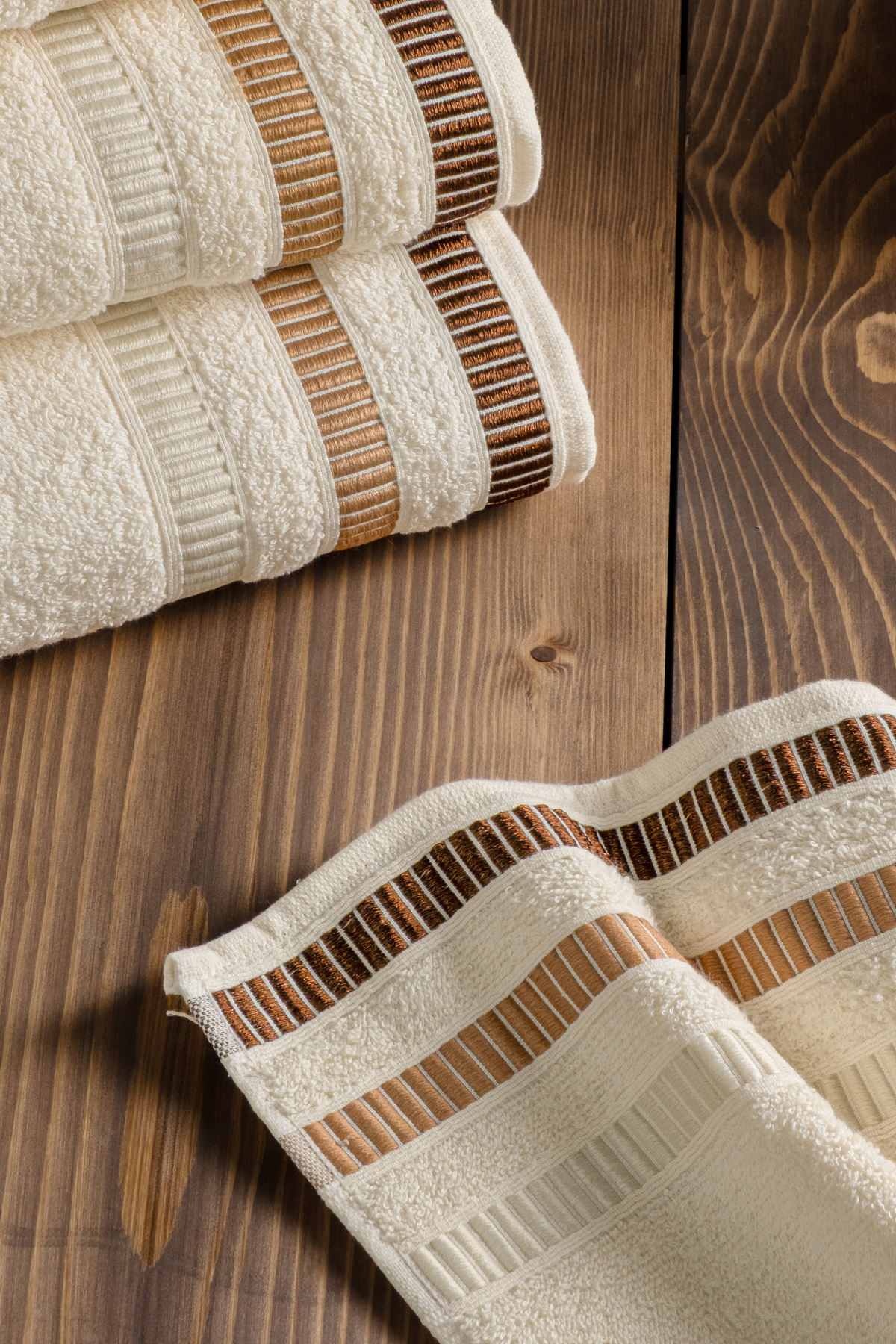 DNZGÜLCAN Sera 4-компонентен комплект кърпи 50x90 Кърпа за ръце и лице 100% памук