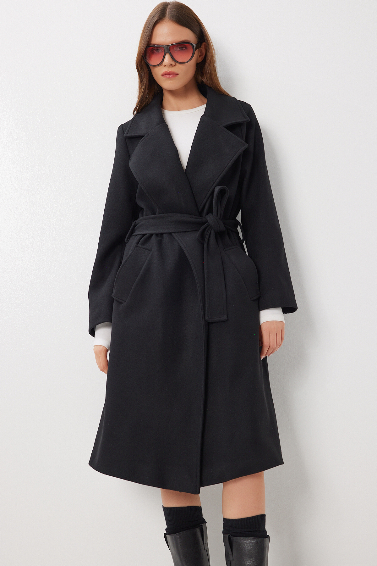 Lovelyİstanbul  Kruvaze Yaka Kuşaklı Kaşe Kaban LGP0030 SİYAH - Görsel 4