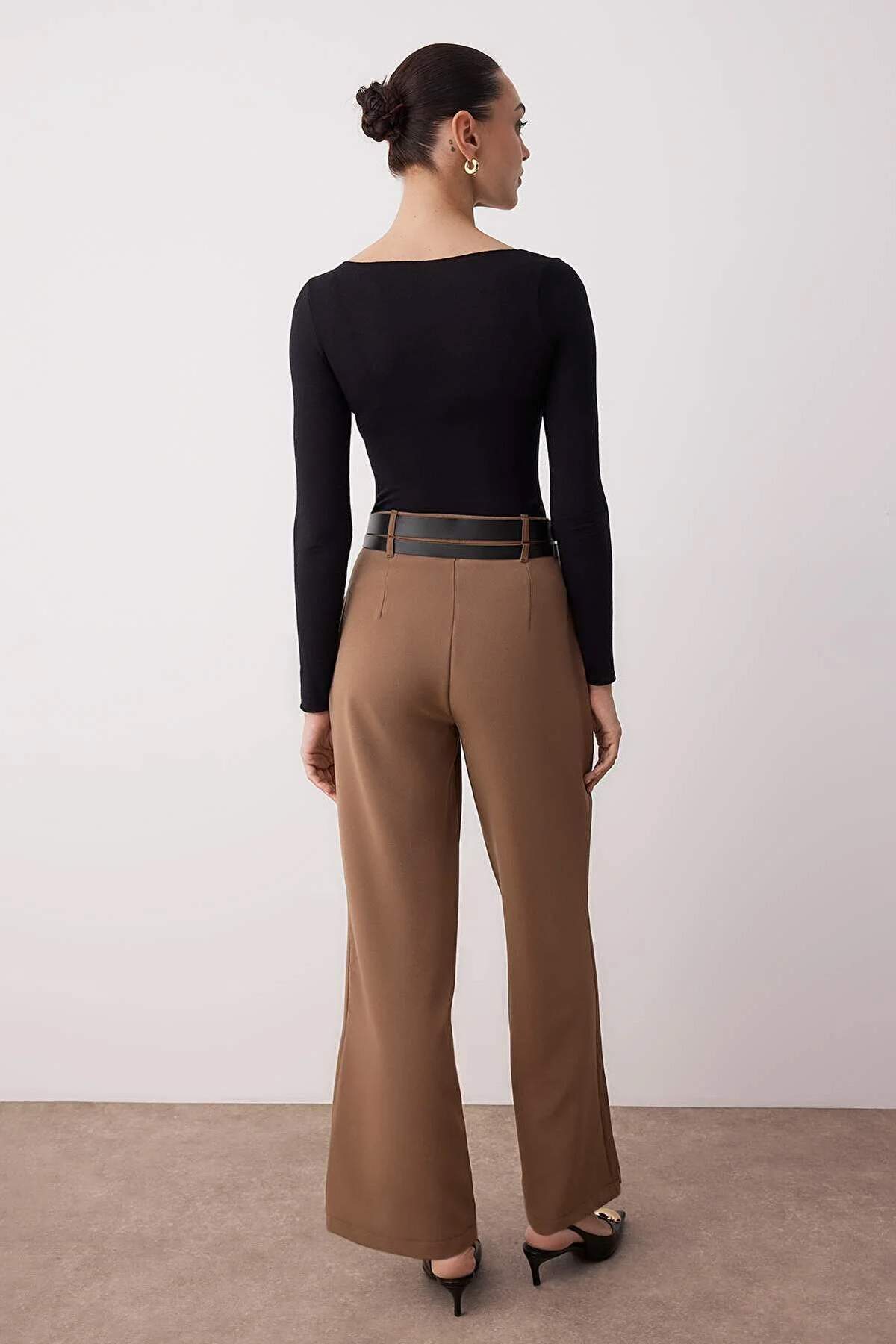 Trendyolmilla  Vizon Çift Kemer Detaylı Wide Leg/Geniş Paça Pantolon TWOAW26PL00013 - Görsel 5