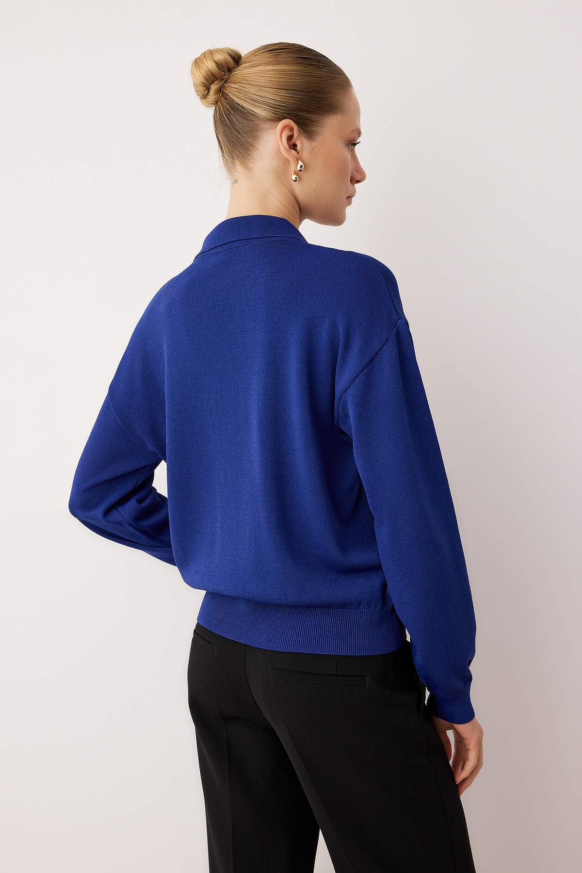 Trendyolmilla  Wardrobe Essentials Saks Merserize Görünümlü Polo Yaka Triko Kazak|TWOAW26KZ00042 - Görsel 4