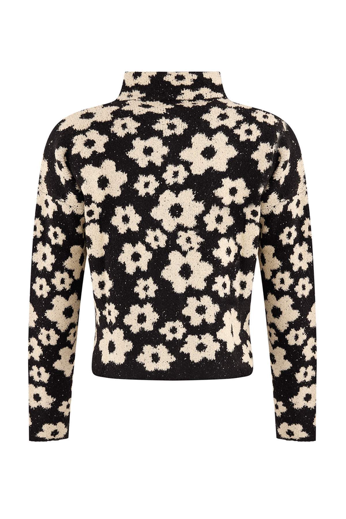 Trendyolmilla  Siyah Fermuarlı Yumuşak Dokulu Geniş Kalıp Ceket Görünümlü Triko Hırka TWOAW25HI00262 - Görsel 7