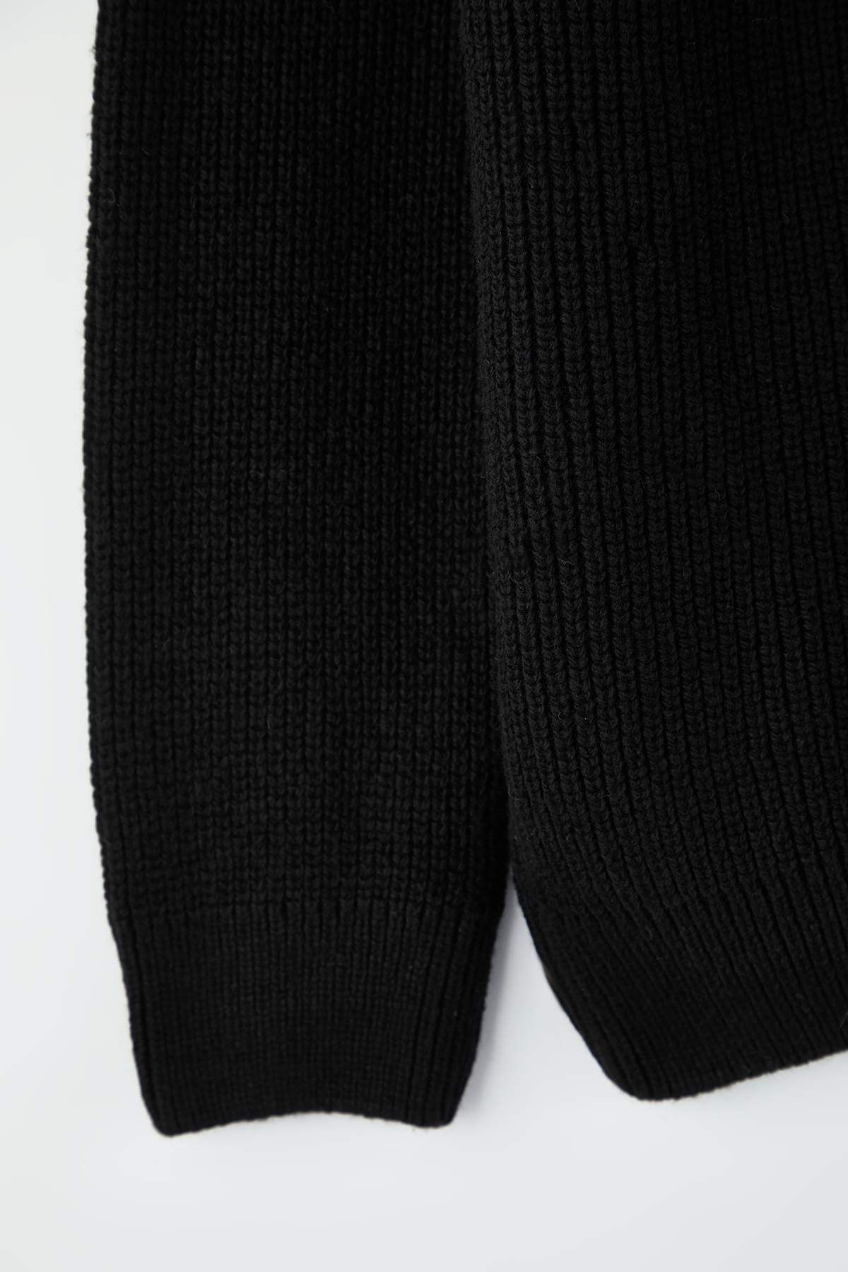 Trendyolmilla  Siyah Regular Dik Yaka Düz Fermuarlı Hırka TMNAW26HI00002 - Görsel 7