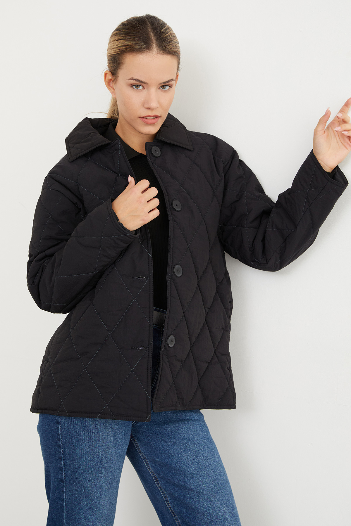 Fullamoda  Kapitone Desenli Oversize Düğmeli Mont - Görsel 3