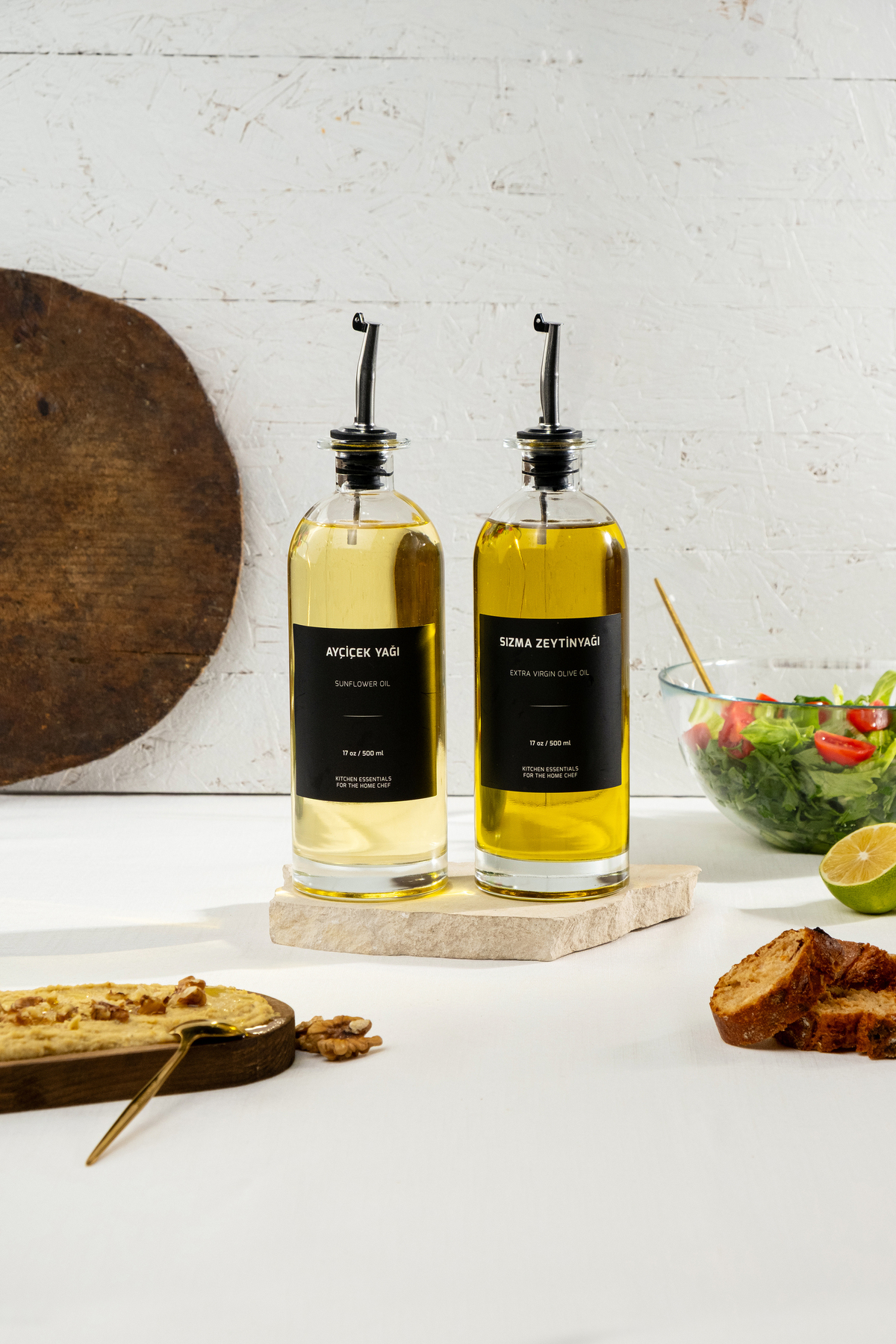 2 bottles of 500 ml glass oil vinegar bottle with stainless steel cap, piece labeled