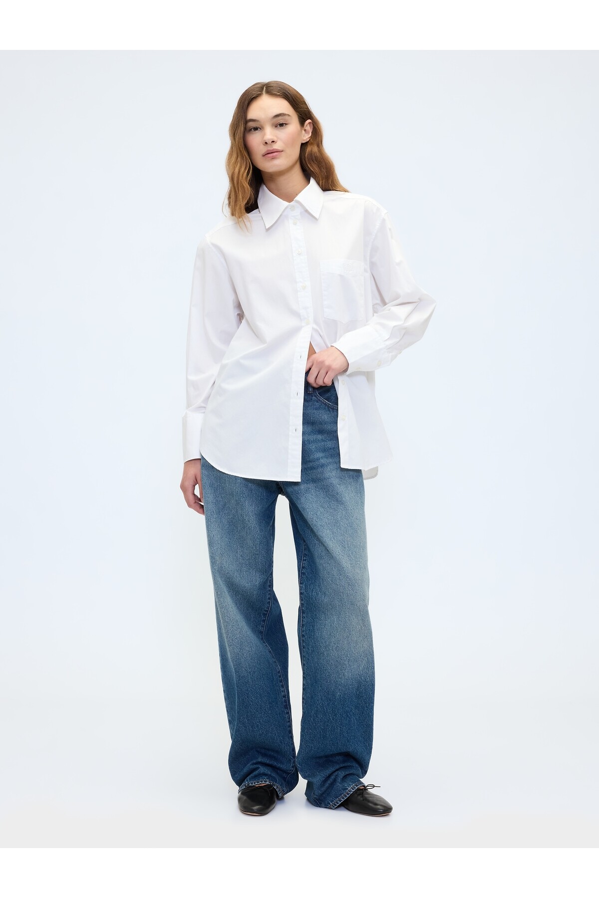 GAP  Kadın Beyaz Organik Pamuk Poplin Big Gömlek - Görsel 5