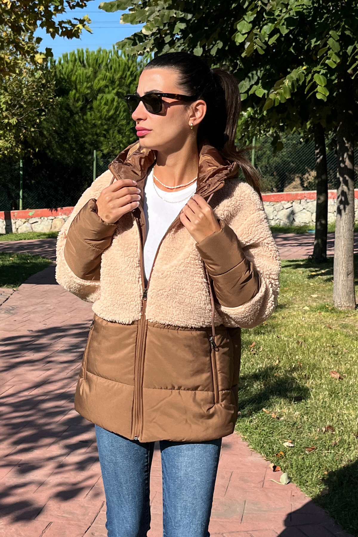 Love The Wind  Kapüşonlu Kapitone Garnili Uzun Peluşlu Mont - Görsel 2