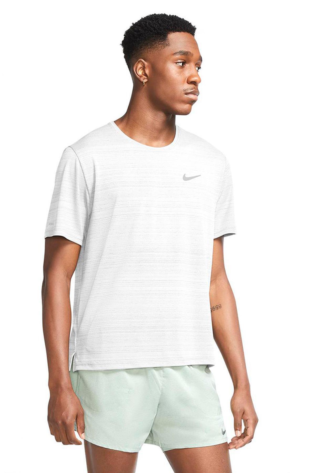 تیشرتمردانهNikeسفید