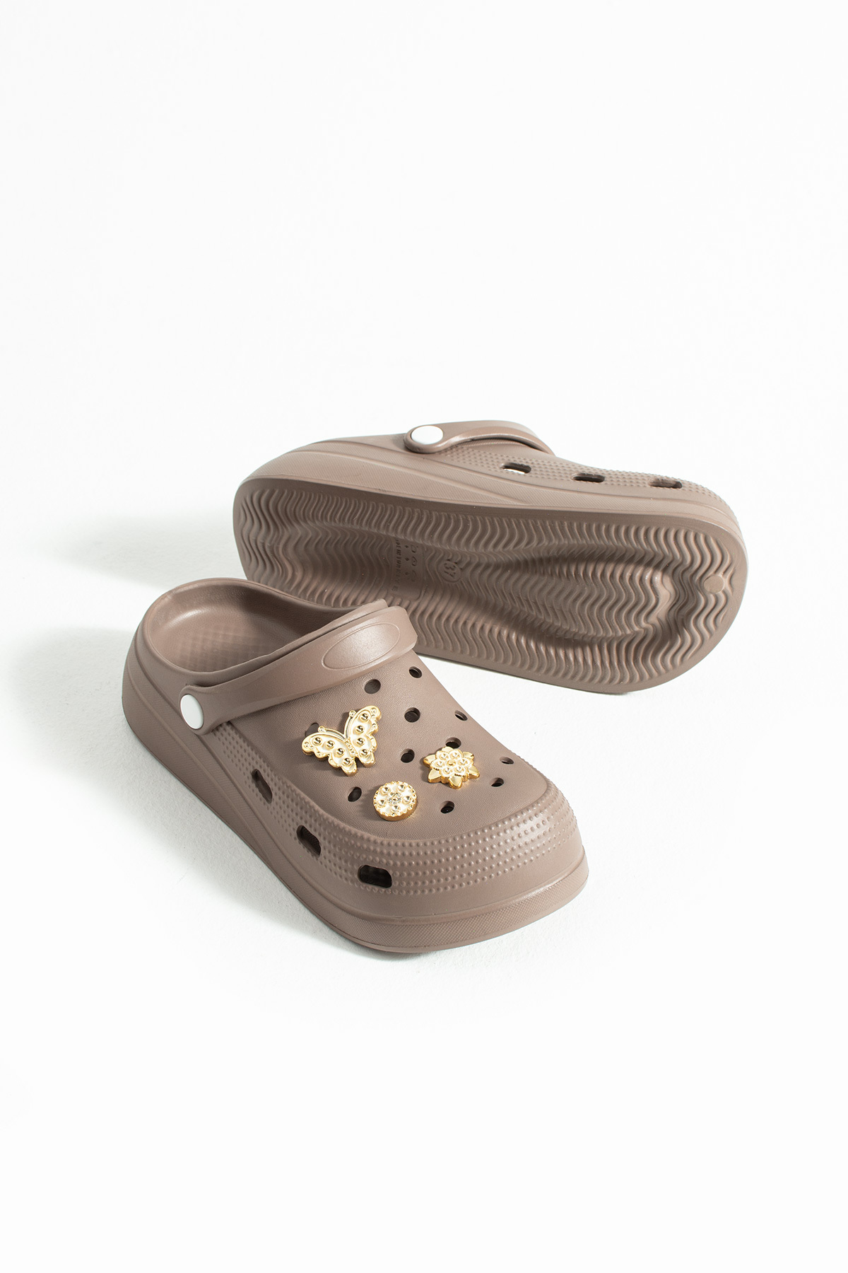 Polomia Comfort Accesoriu pentru femei Sara cu detaliu fluture, Sabo plat ant...