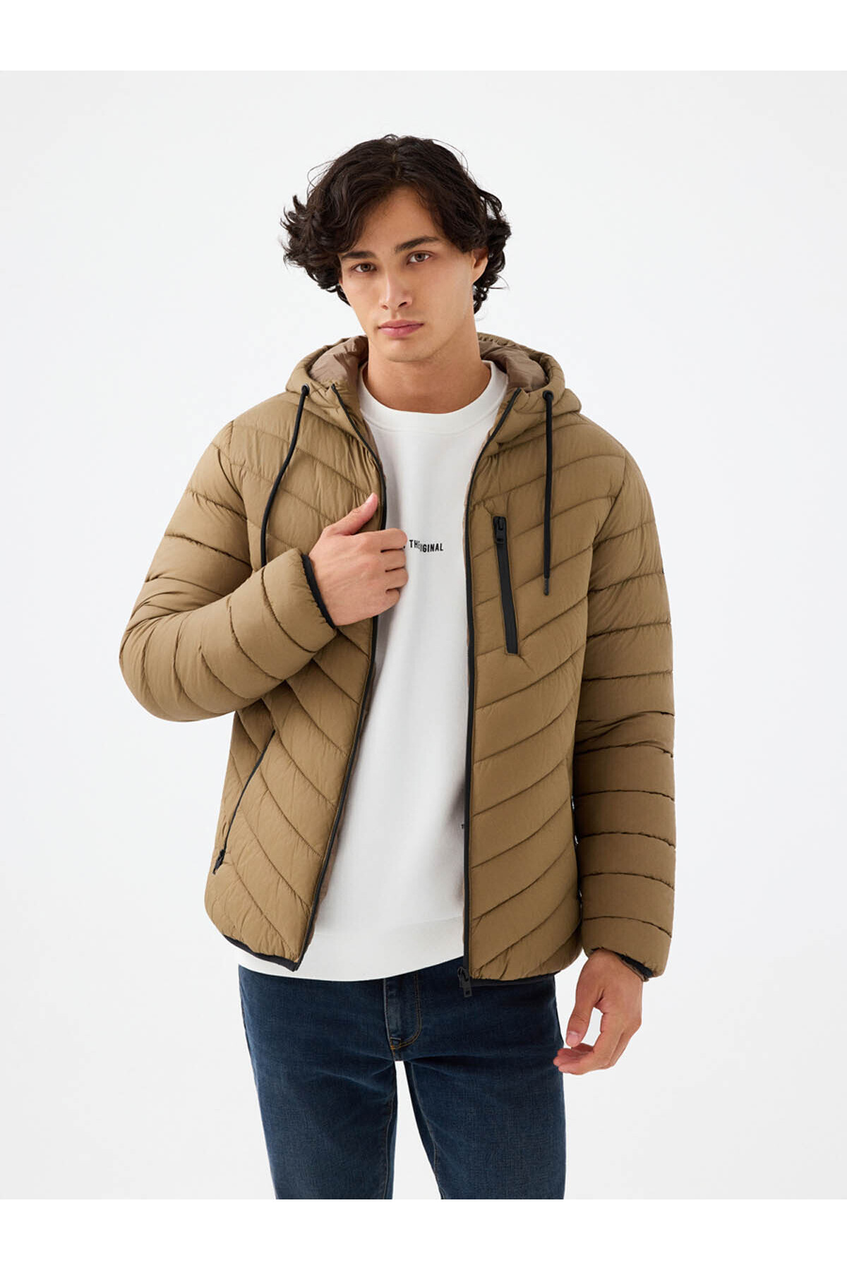 کاپشن  EP69GY112143