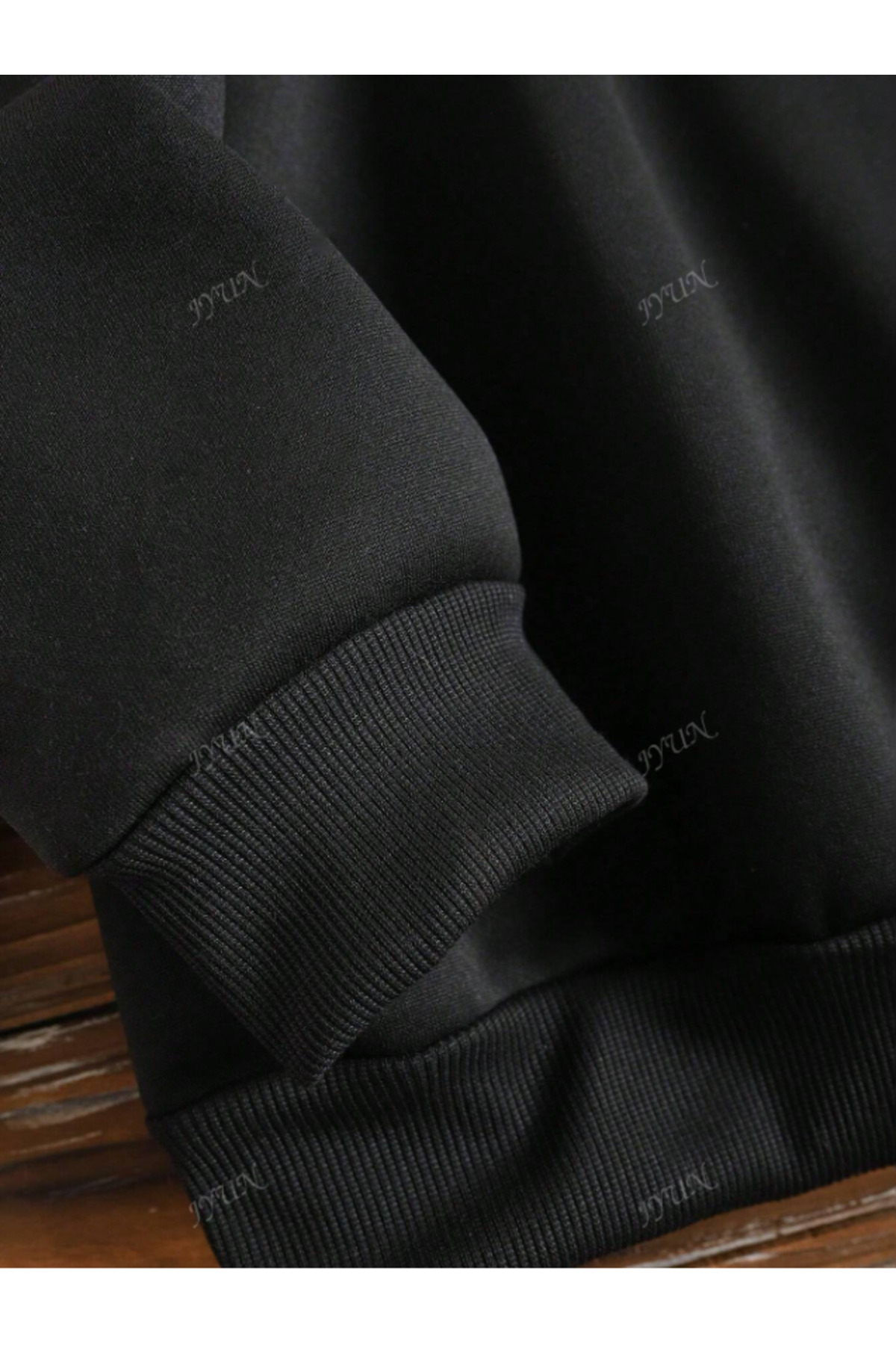 سویشرت کلاه‌دار طرح‌دار نخی نیویورکی مردانه/زنانه Y2k یونیسکس — مشکی Nycs sweats — تصویر 4 از 5