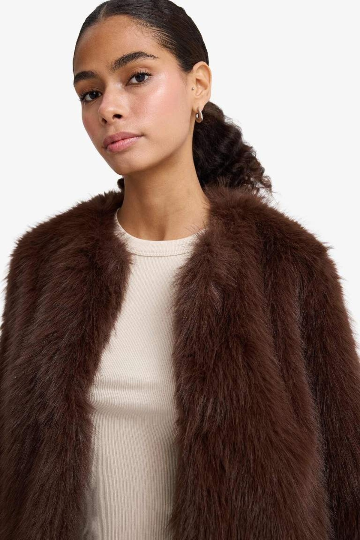 Defacto  Regular Fit Kısa Suni Kürk F2147AX25WN - Görsel 4