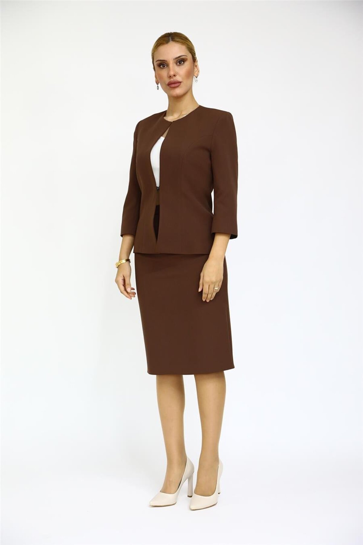 Zero Collar Straight Short Jacket & Straight Narrow Skirt-Chestnut