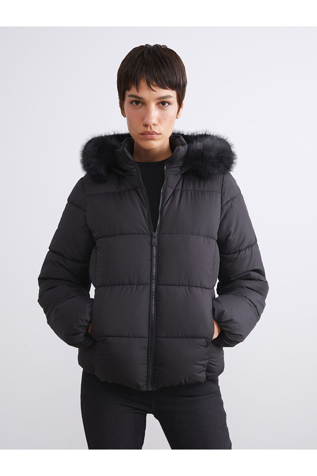 کاپشن ال سی وایکیکی W5BD79Z8-CVL-218052