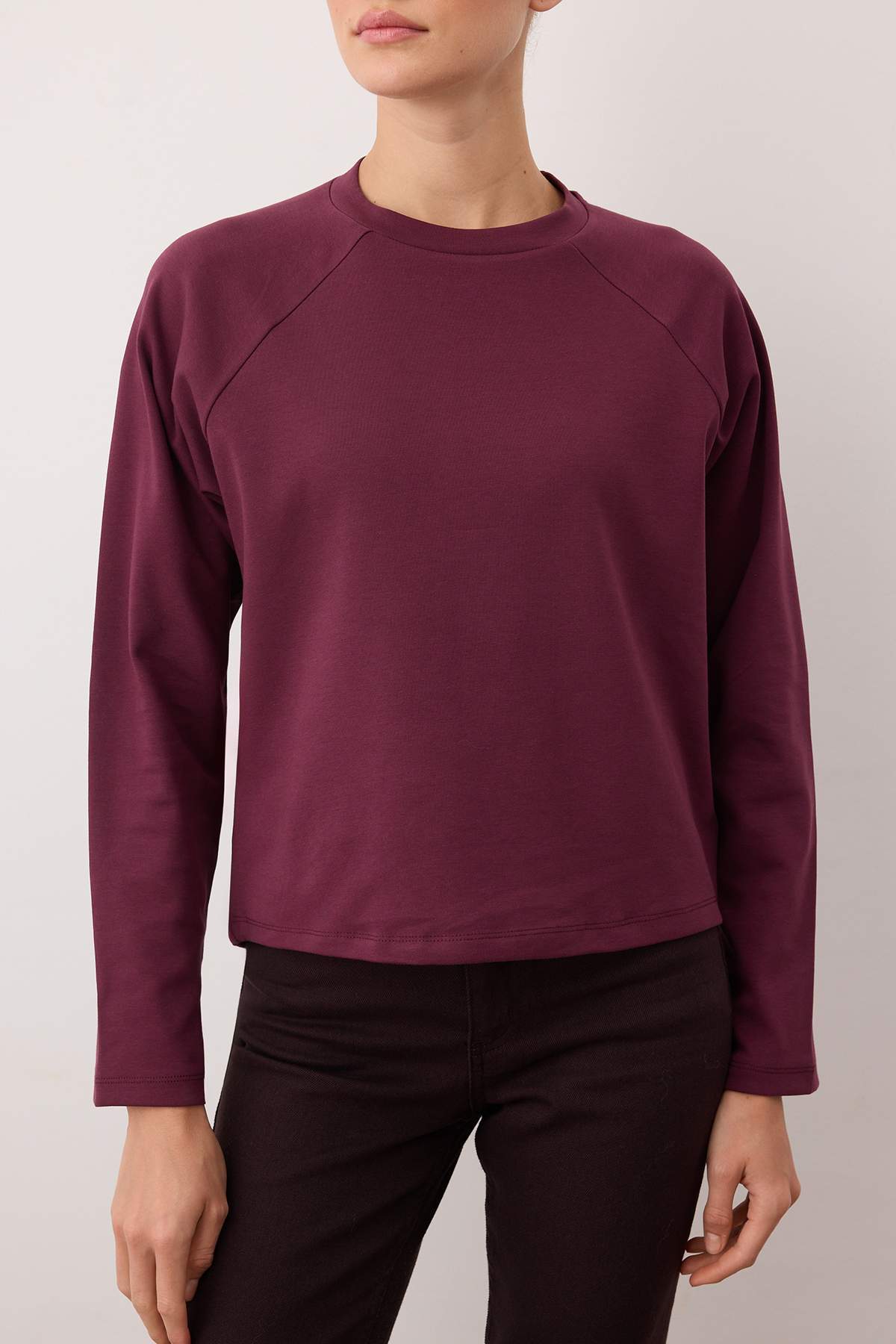 Trendyolmilla  Mürdüm Relaxed/Boxy Fit Crop Uzun Kol Örme T-Shirt TWOAW26TS00022 - Görsel 3