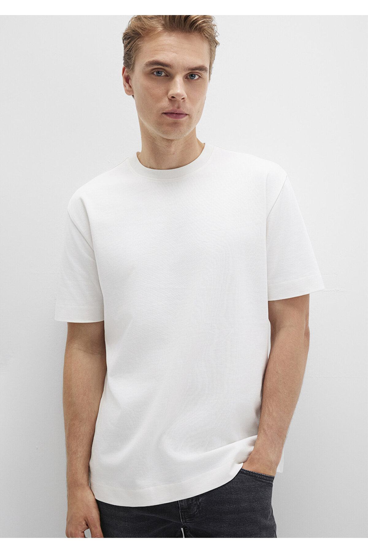 ماوی تی شرت یقه خدمه Ecru Basic Loose Fit / Loose Comfortable Cut 0612864-70057