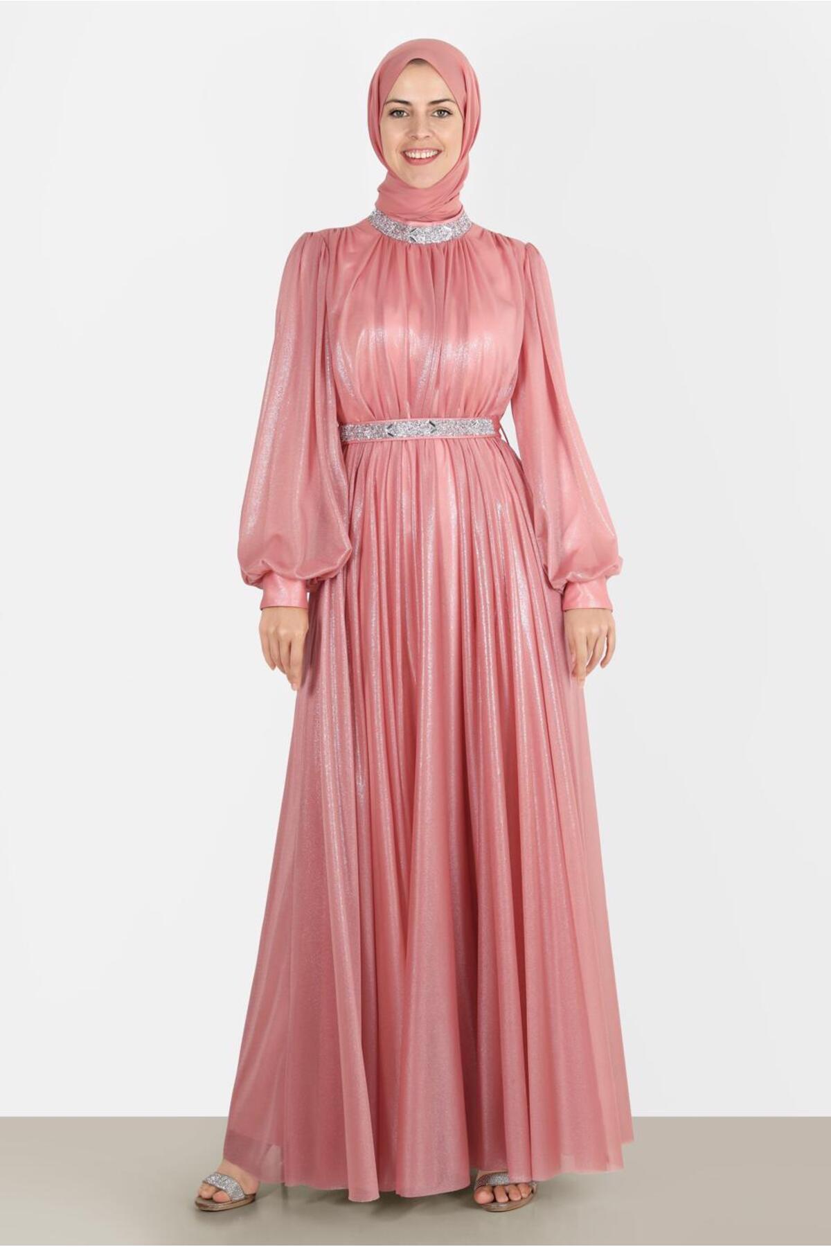 آلوینا لباس شب سنگدوزی شده با فویل کد ۵۰۲۲۳ آلوینا لباس شب سنگدوزی شده با فویل کد ۵۰۲۲۳