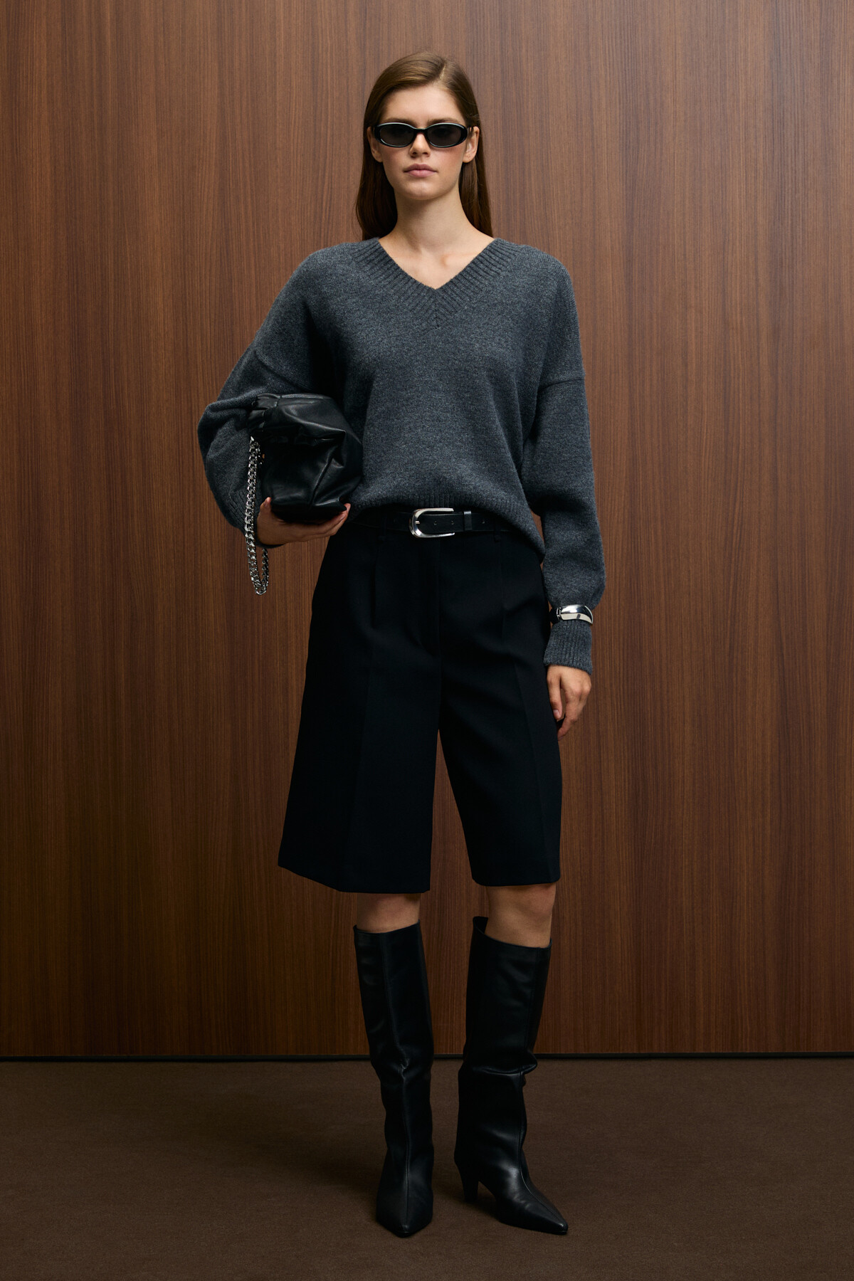 GRIMELANGE  NORSHA Kadın V Yaka Yumşak Dokulu Relaxed Fit Triko Antrasit Kazak - Görsel 4