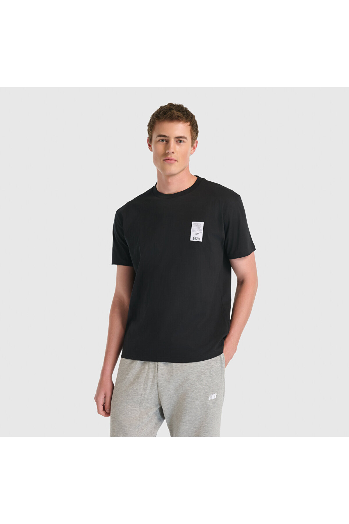 تی شرت مردانه مشکی MNT3521 نیو بالانس تی شرت ورزشی New Balance