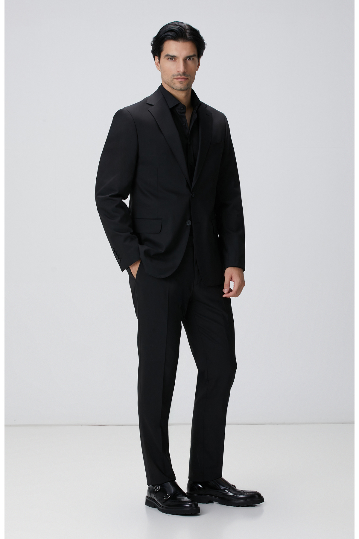 نتورک کت و شلوار پشمی مشکی اسلیم فیت