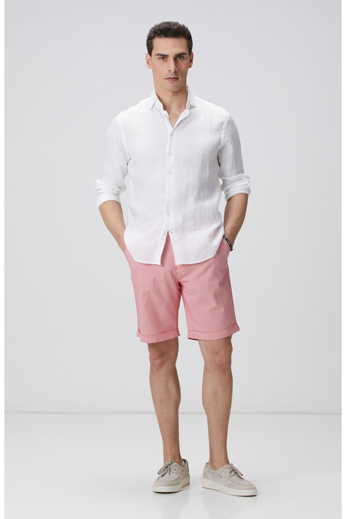 نتورک شلوارک قرمز