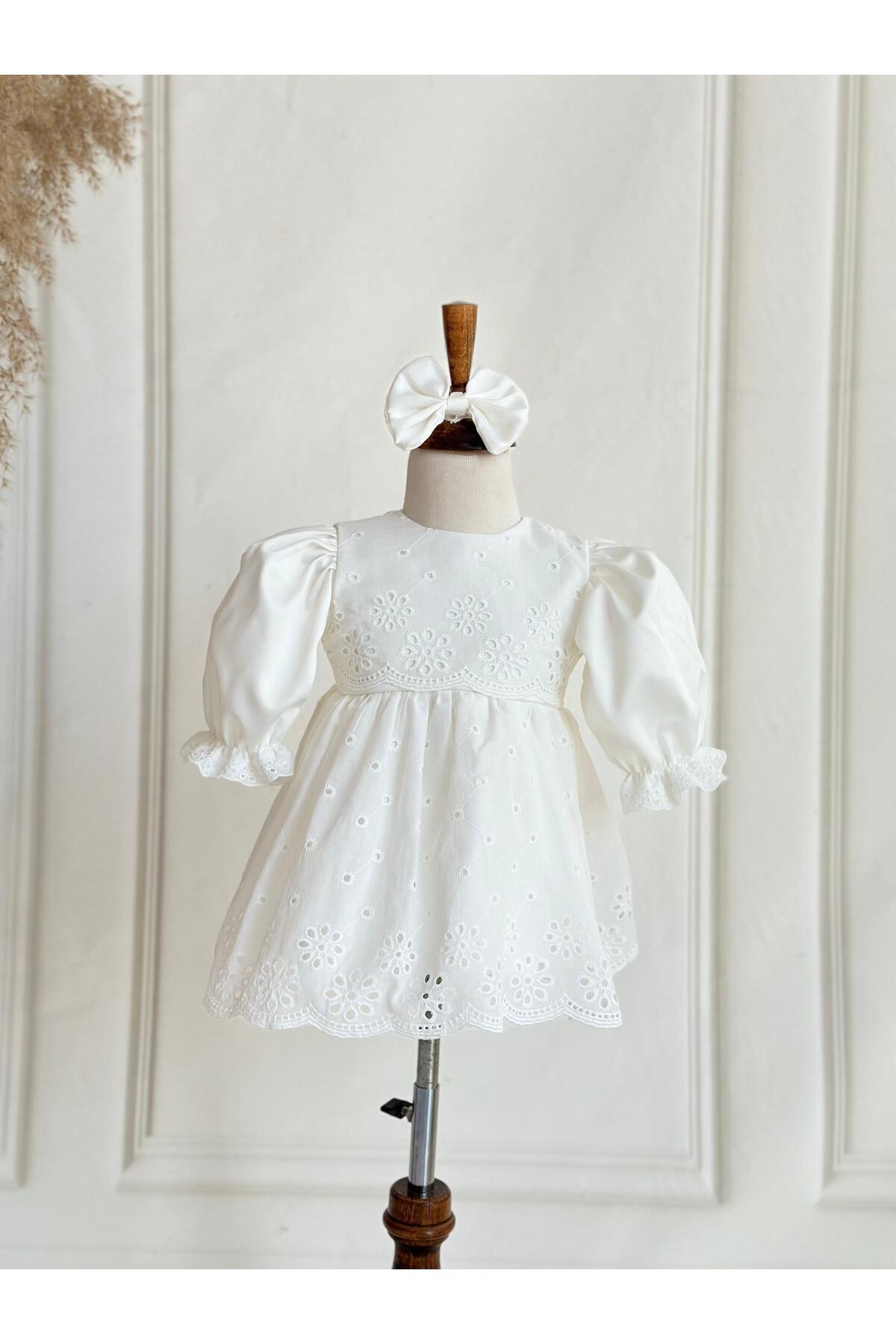 Hobidik Bebek Beyaz Fisto Elbise Seti fotoğrafı 2 (önizleme)