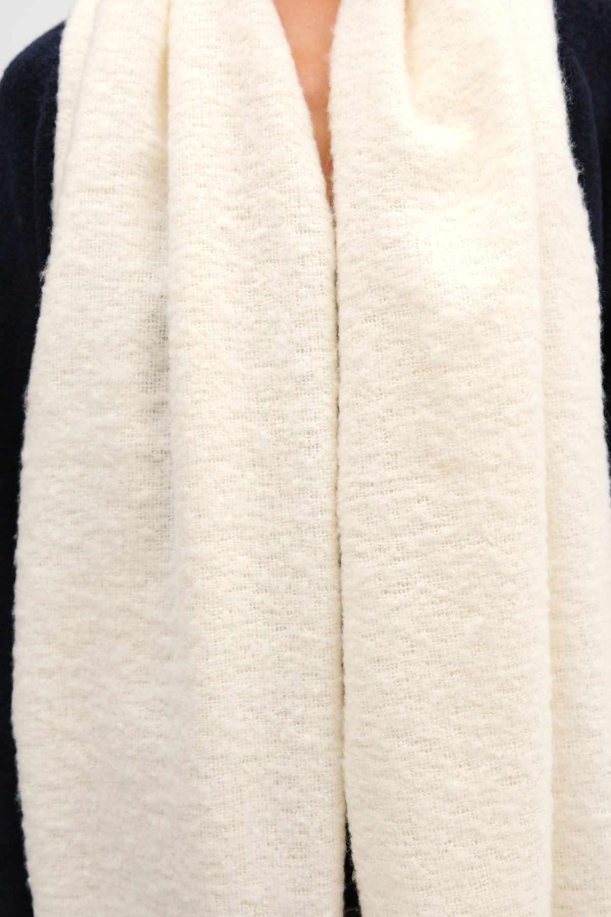 novon Cairo Bouclé 100% Buklet Soft Touch Kemik Rengi Premium Atkı görsel 4