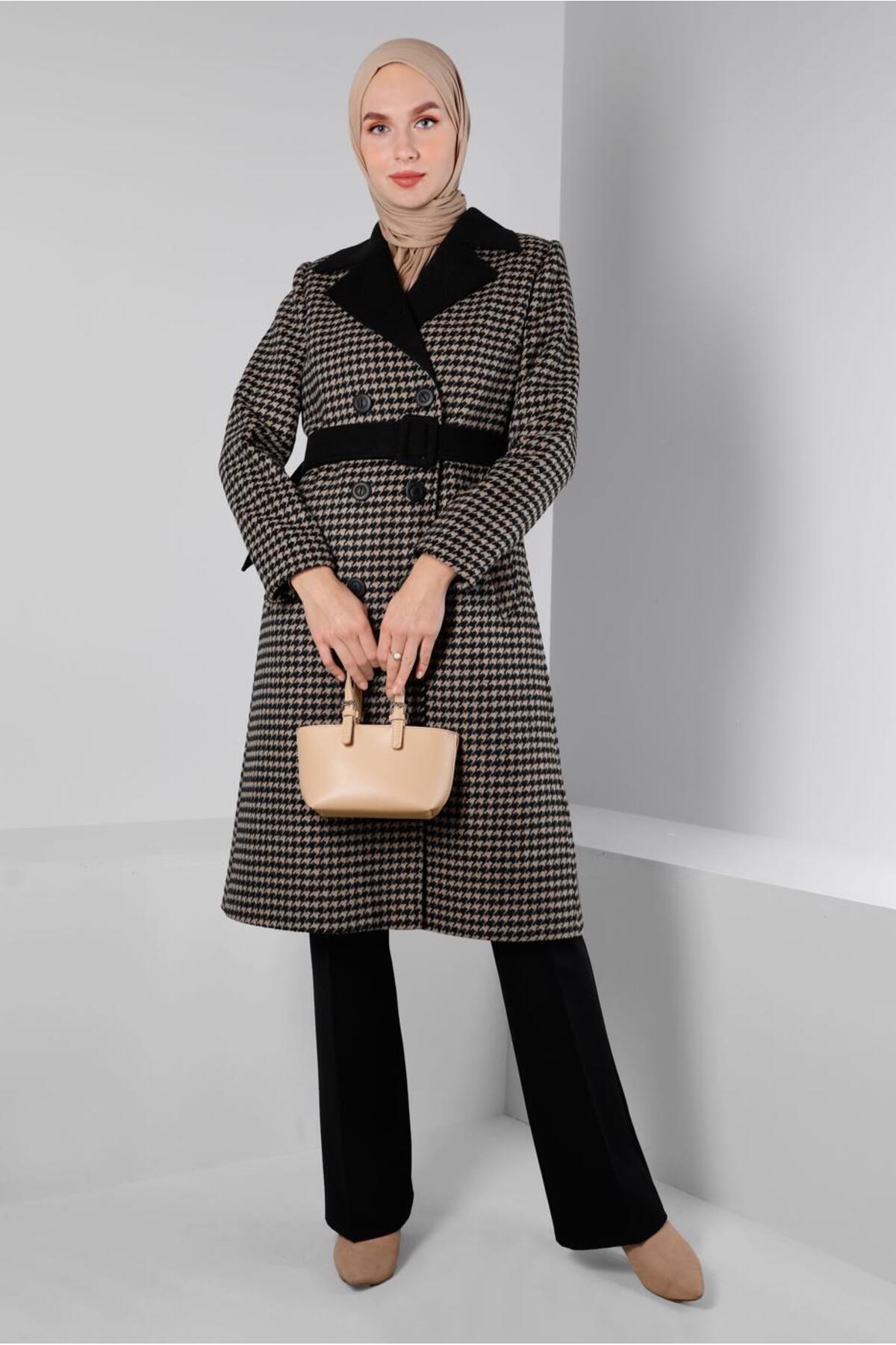 آلوینا پالتو کمربنددار طرحدار Houndstooth مدل ۹۰۳۴۸ آلوینا پالتو کمربنددار طرحدار Houndstooth مدل ۹۰۳۴۸