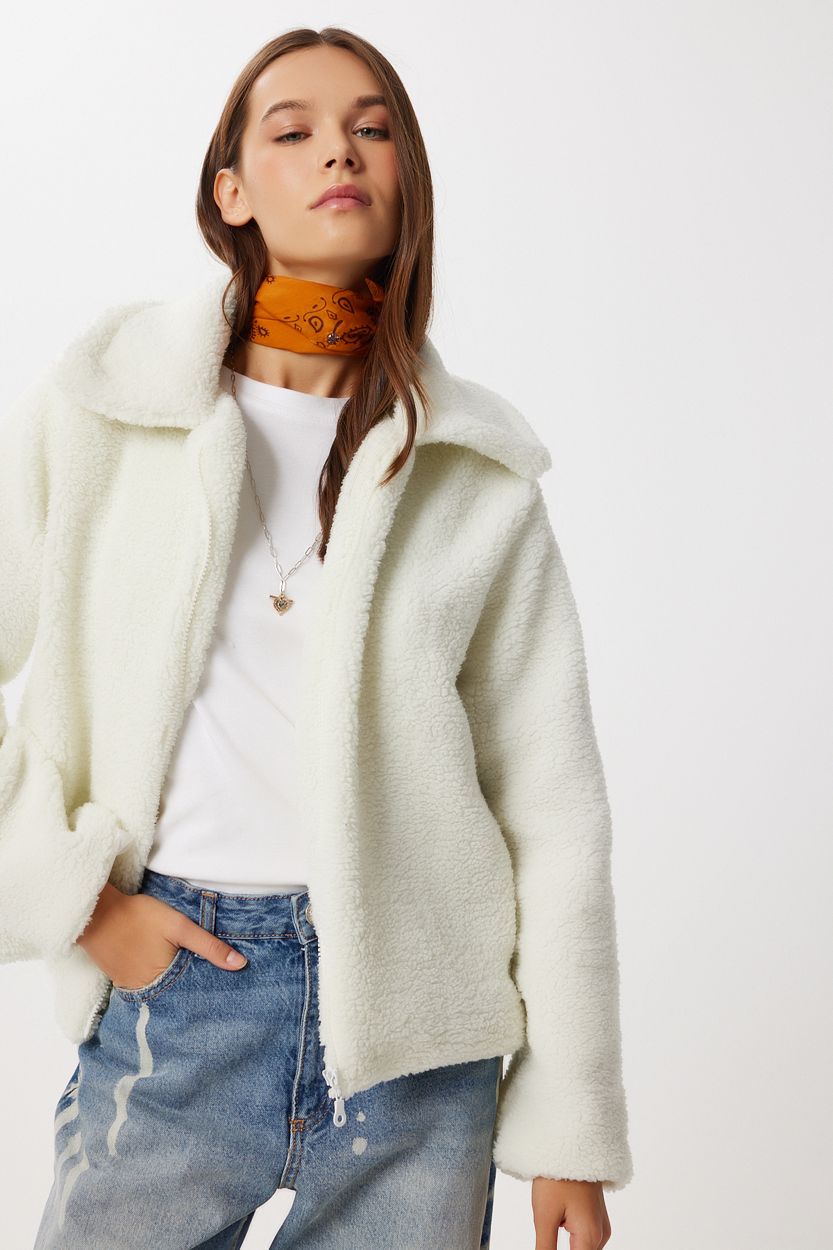 Lovelyİstanbul  Polo Yaka Fermuarlı Peluş Mont LCI0042 EKRU - Görsel 2